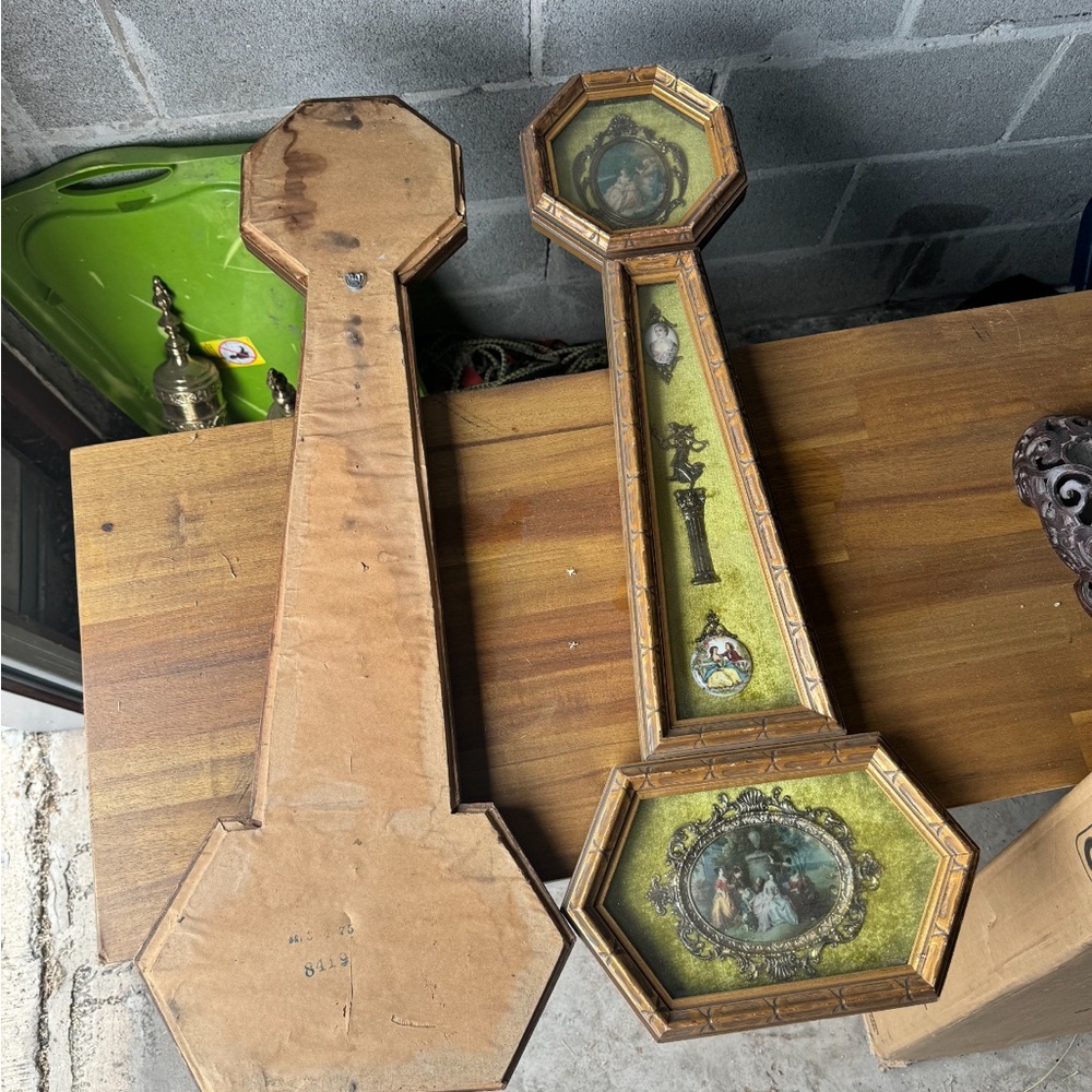 Large vintage LIMOGES Wall Display Large / Wooden
Cased Wall Hanging